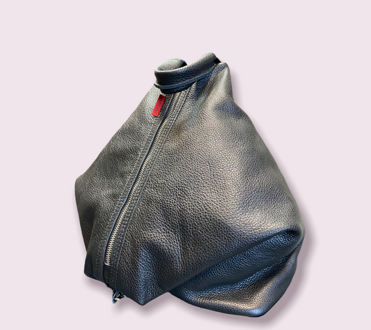 ATENNA  Black  no: 101013